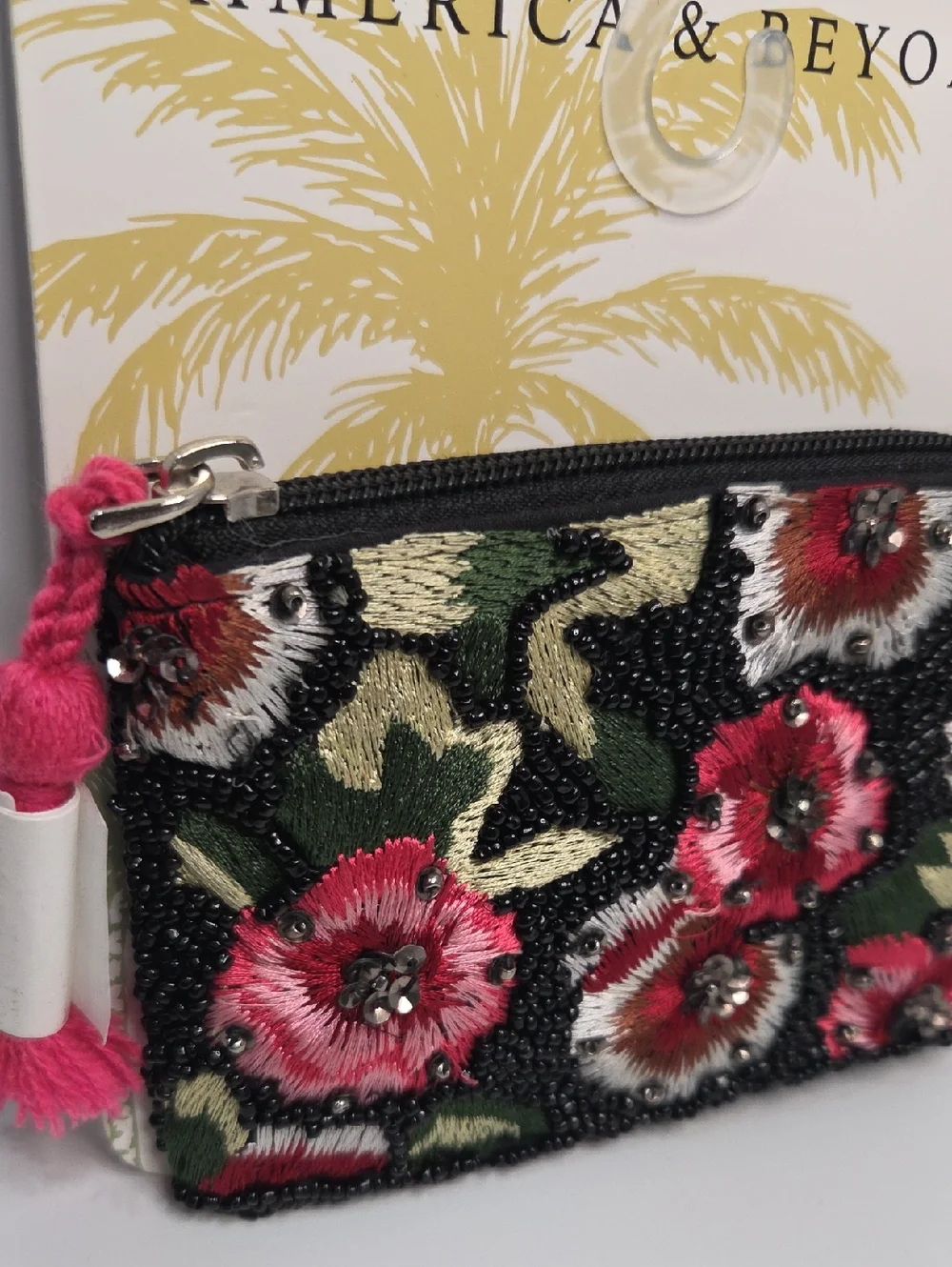 🖤▪️America & Beyond ▪️Floral Beaded Zip Pouch - Black with Pink Floral